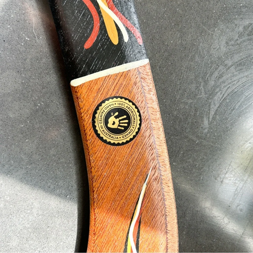 Handmade Australian Boomerang - Picture 4 of 10